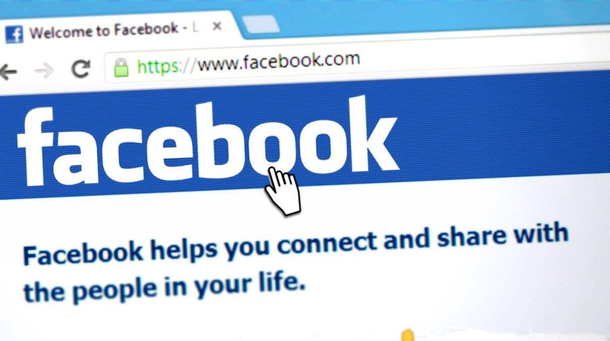facebook business chat support
